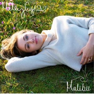 Meet your Posher, Haidy