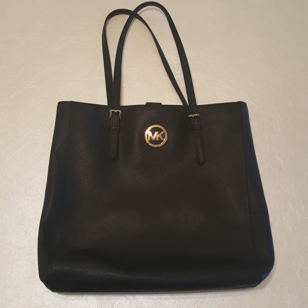 SOLD - Black MK Purse
