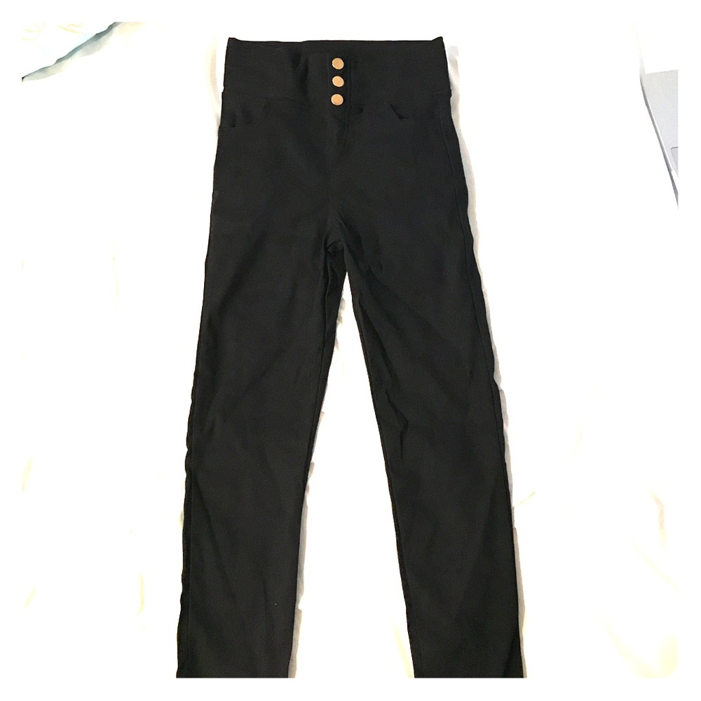 Cute skinny jeans. ♡