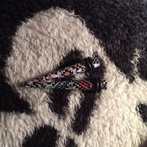 Size 2. Zig zag tapers. No plugs.