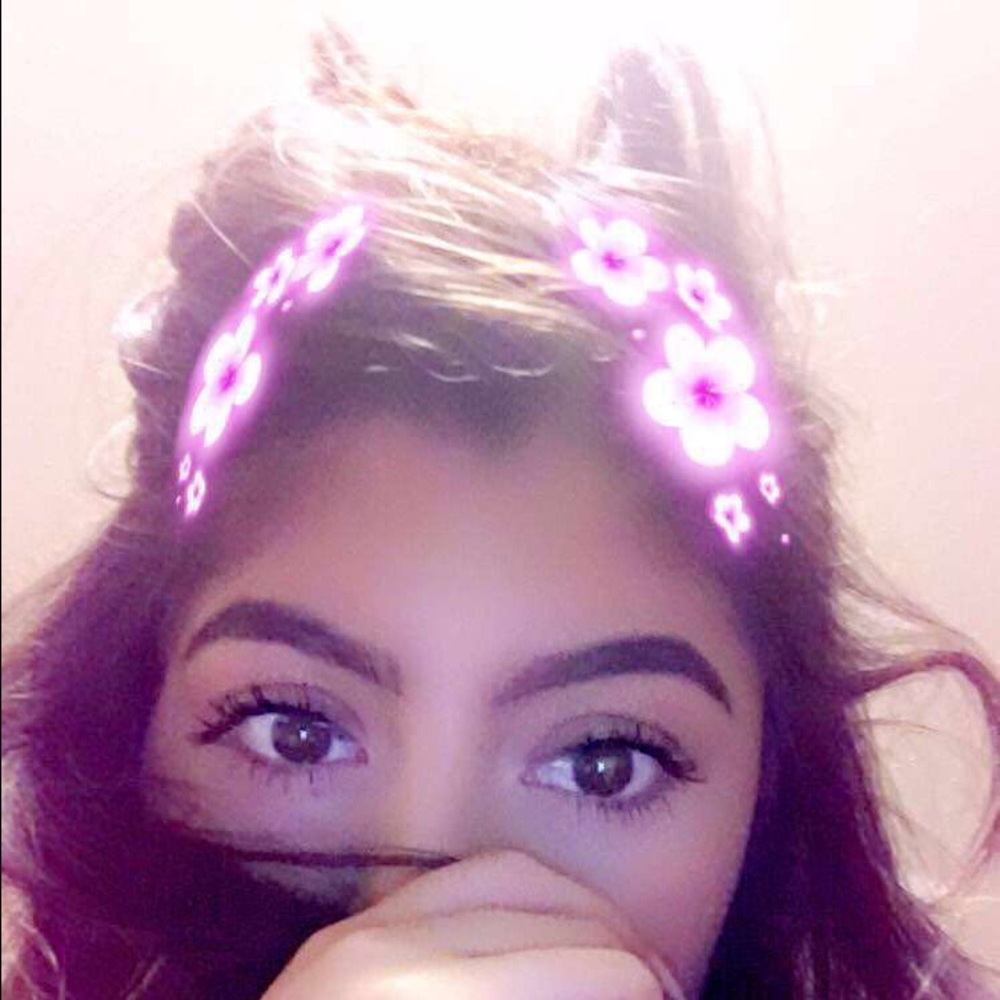 Meet your Posher, Leslye