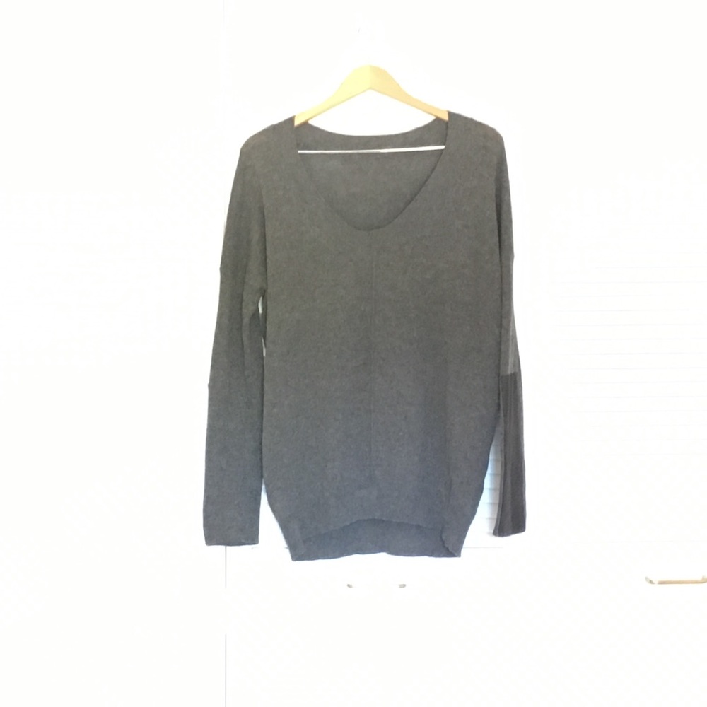DARK GREY CASHMERE SWEATER W LEATHER DETAIL