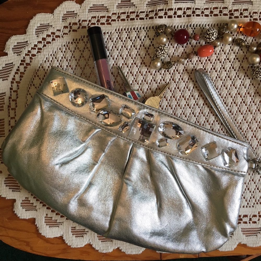 Sparkly Silver Clutch Purse - Picture 1 of 7