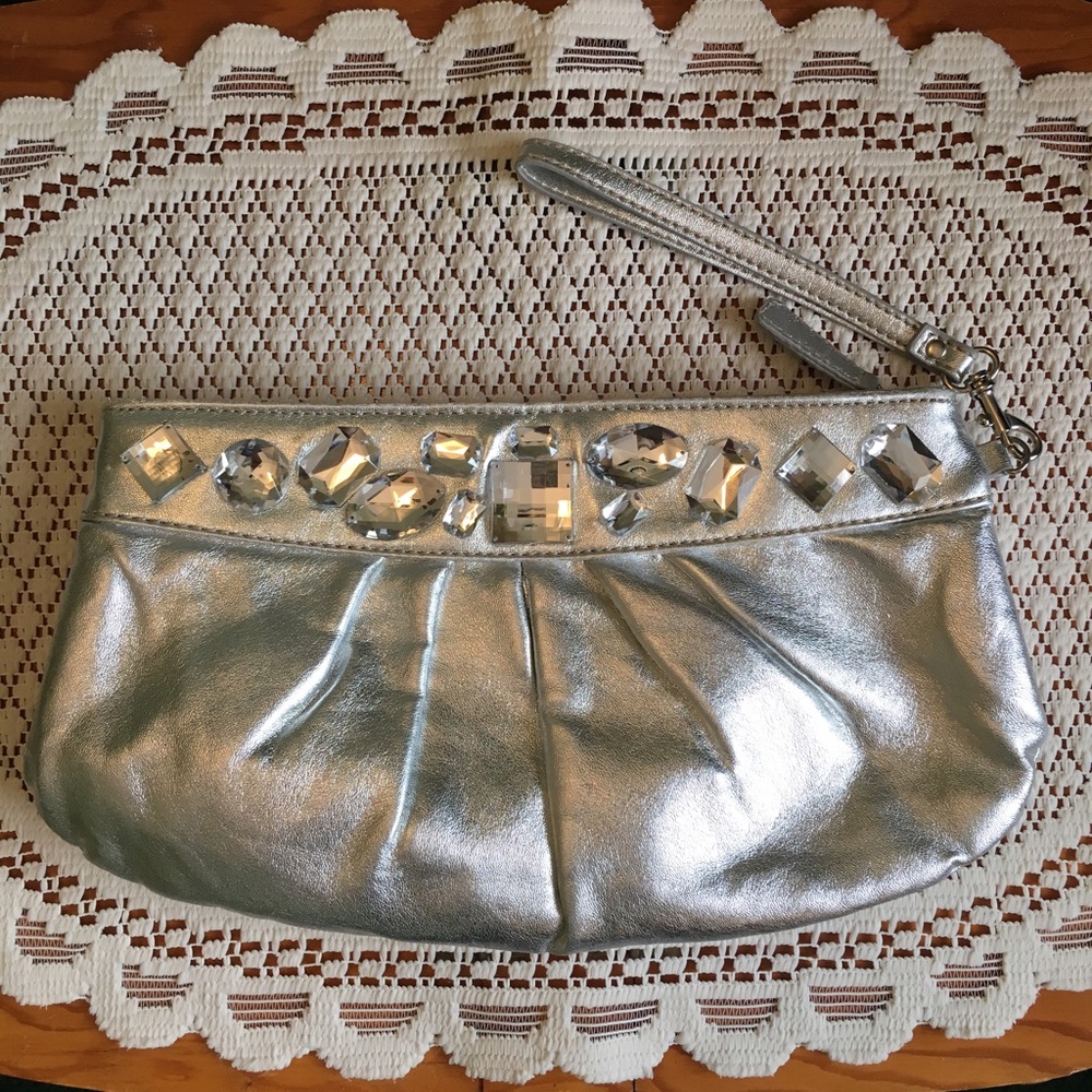 Sparkly Silver Clutch Purse - Picture 2 of 7
