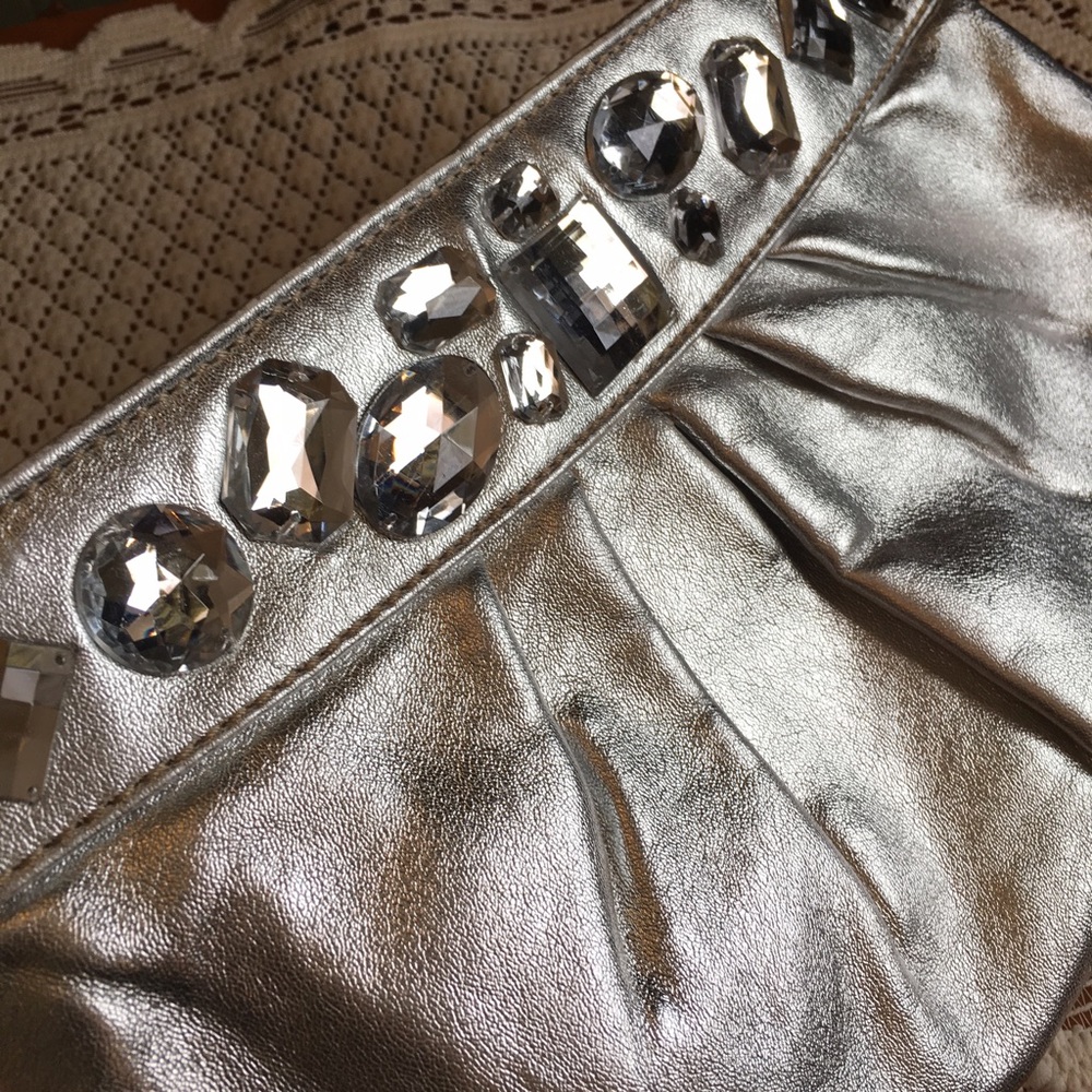 Sparkly Silver Clutch Purse - Picture 4 of 7