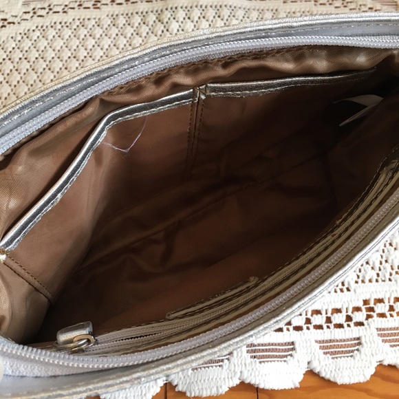 Sparkly Silver Clutch Purse - Picture 6 of 7