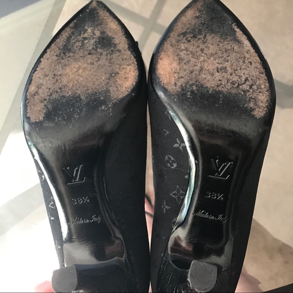 ❗️SALE❗️Louis Vuitton Heels 👠 - Picture 4 of 6