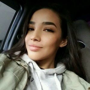 Meet your Posher, Norma