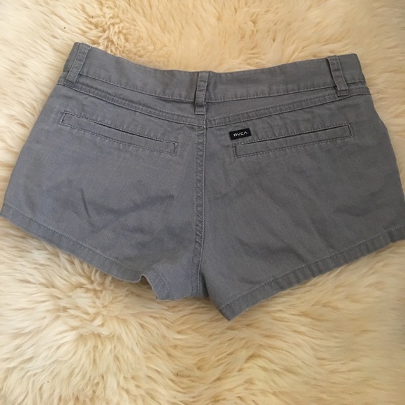 RVCA grey cheeky shorts size 26 - Picture 2 of 3