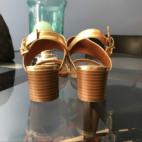 Gold Sandals - Picture 3 of 4