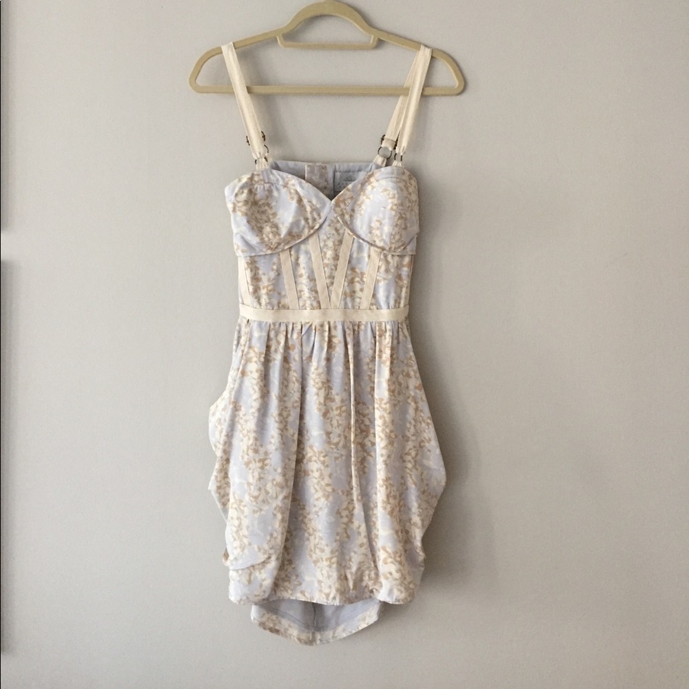 NWOT 100% Silk Madison Marcus Floral Dress Size M