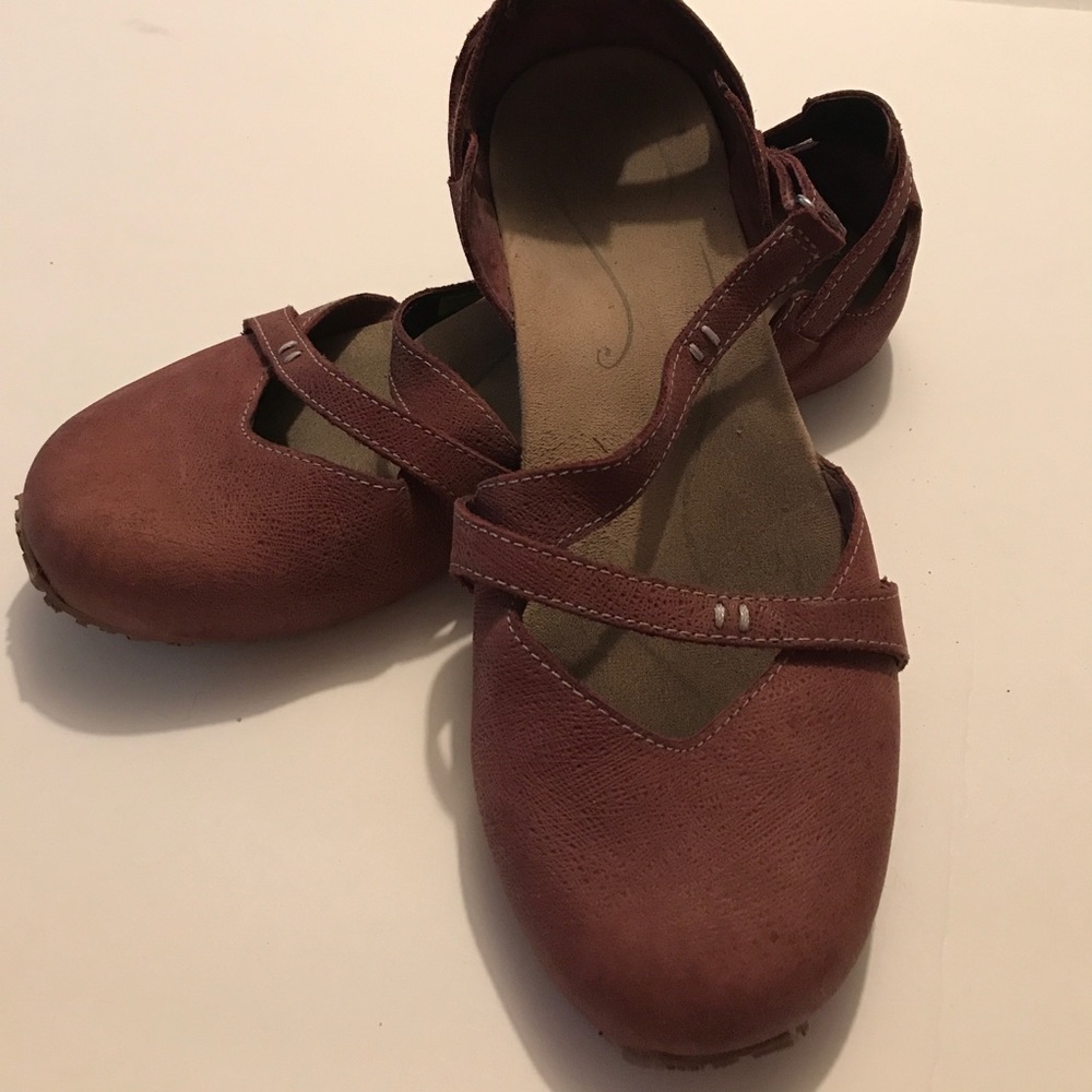 Purple strappy slip ons