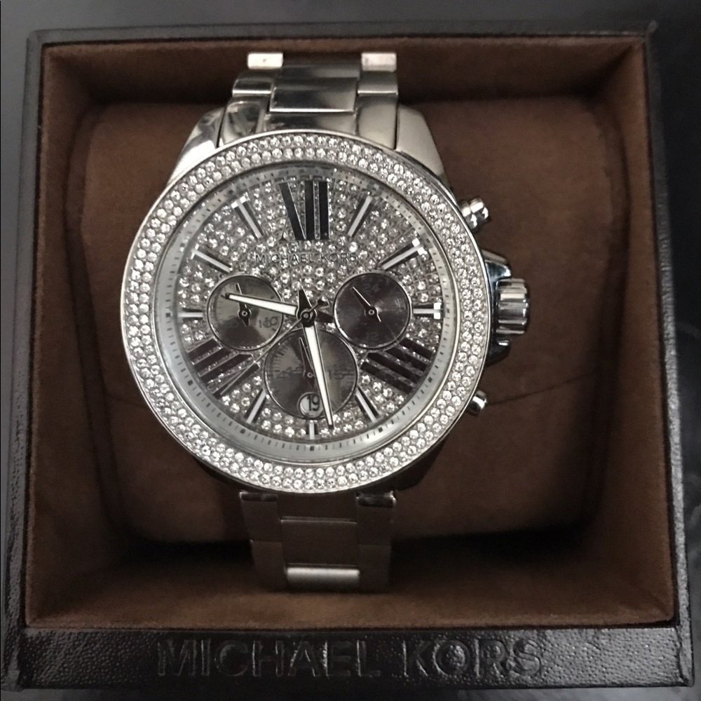 SOLD Michael Kors Watch Wren Silver Tone