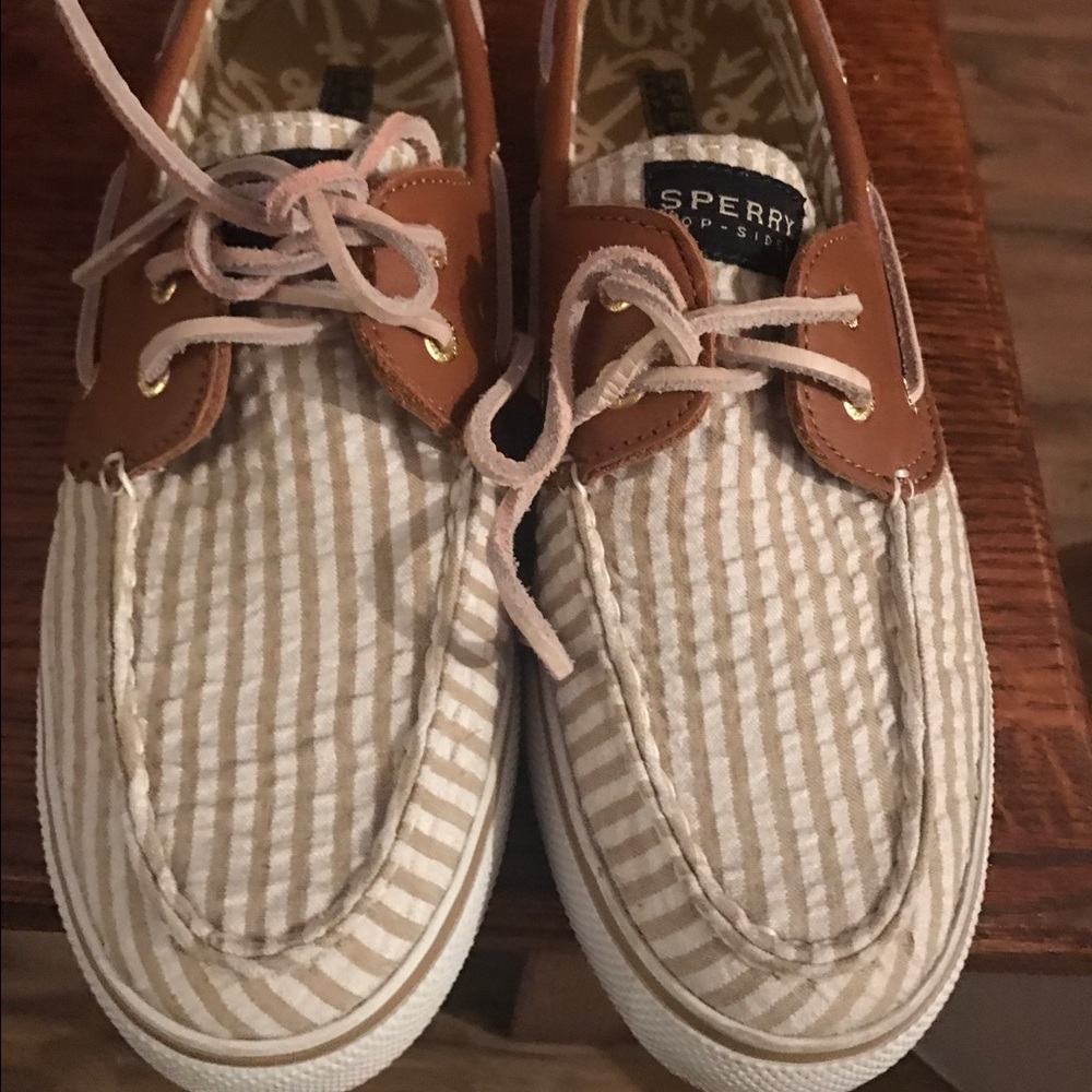 Sperry shoes like new