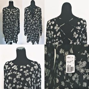 Forever 21 Black and White Floral Print Dress