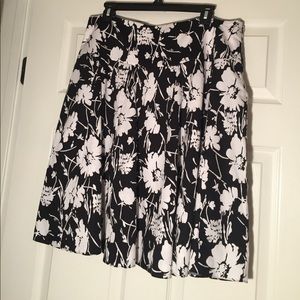 Cotton Skirt Beautiful Black and White
