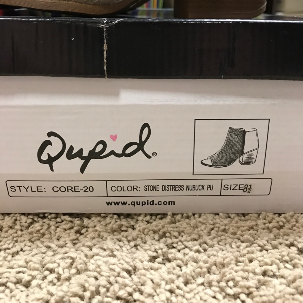 Open Toe Booties - Picture 3 of 3