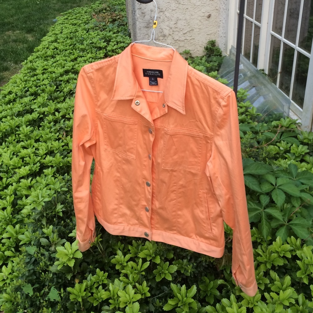 Pretty melon color Jones New York Jean's jacket.