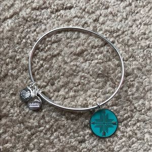 Arrows of Friendship Alex & Ani