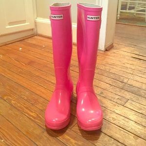 hunter rain boots hot pink