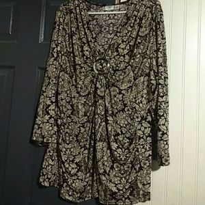 FLASH SALE Cato brand top