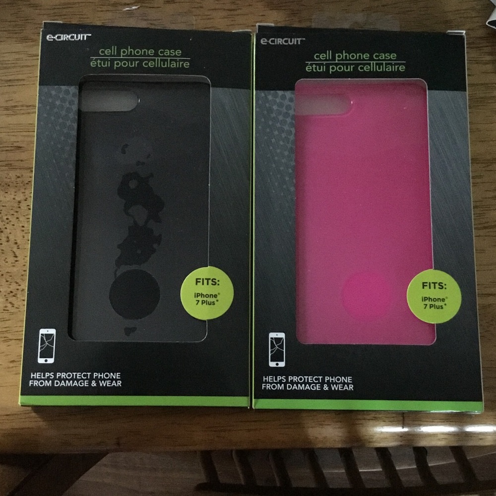 ➡️SOLD⬅️ 2 iPhone 7 Plus Covers