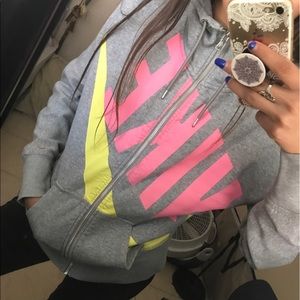 Nike Sweater
