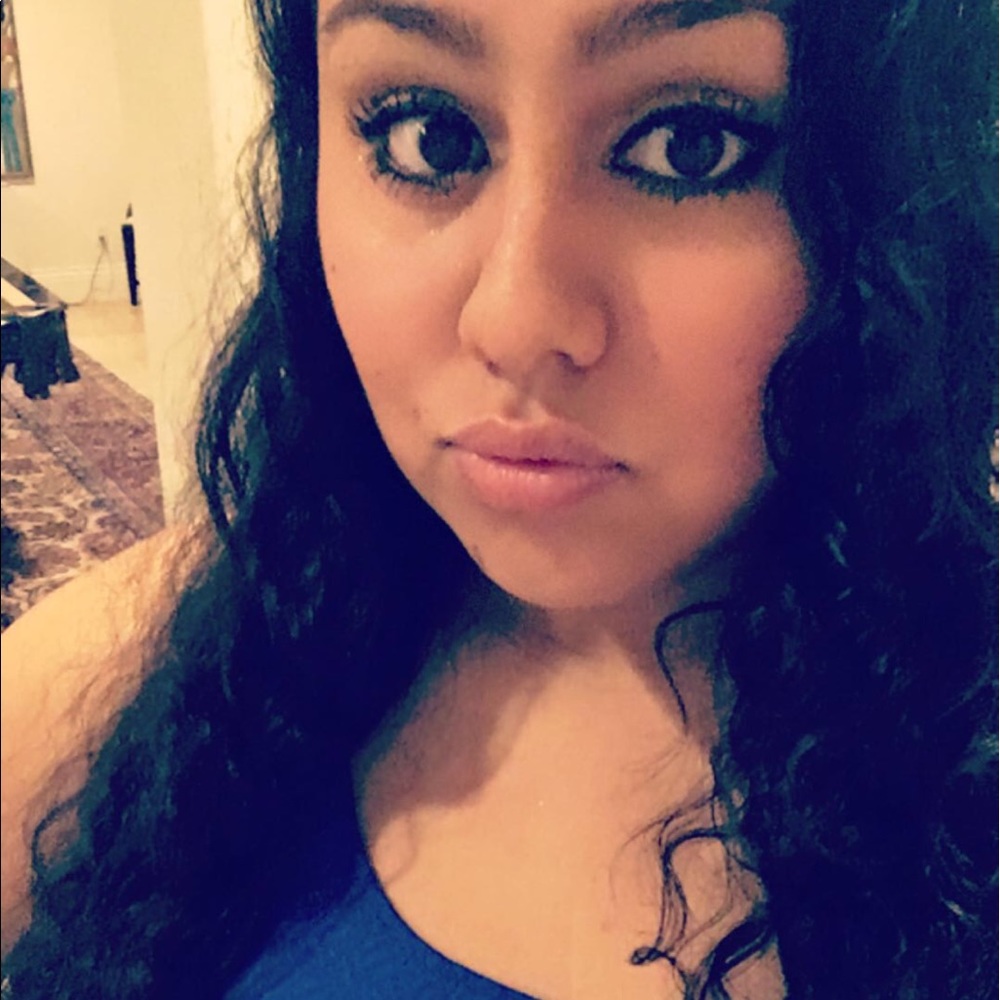 Meet your Posher, Luz