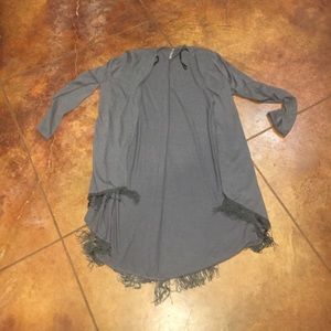 3/4 length sleeve, fringe kimono