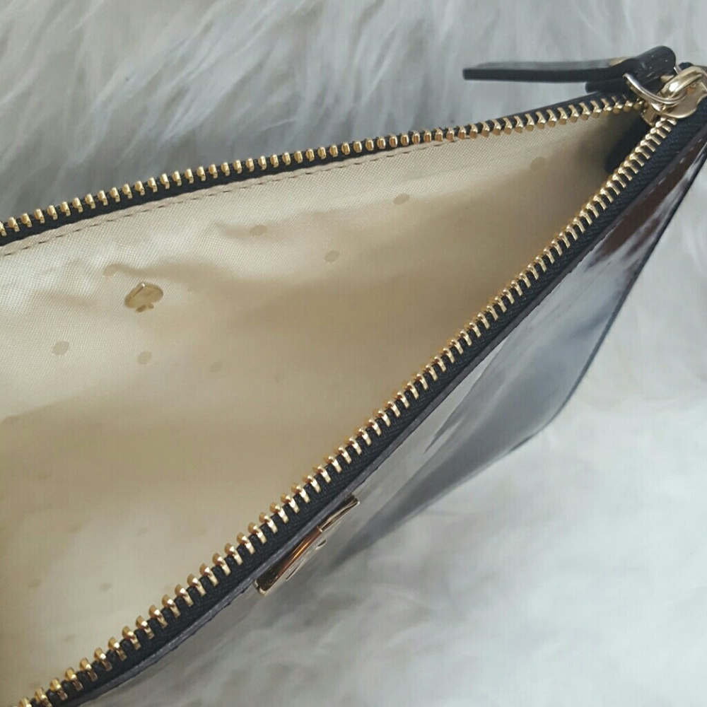 🆕 Kate Spade NY Patent Leather Clutch - Picture 8 of 9