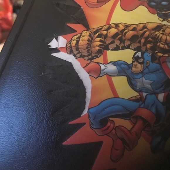 Marvel book written by Michael Mallory - Picture 2 of 2