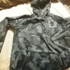 Columbia camo hoodie