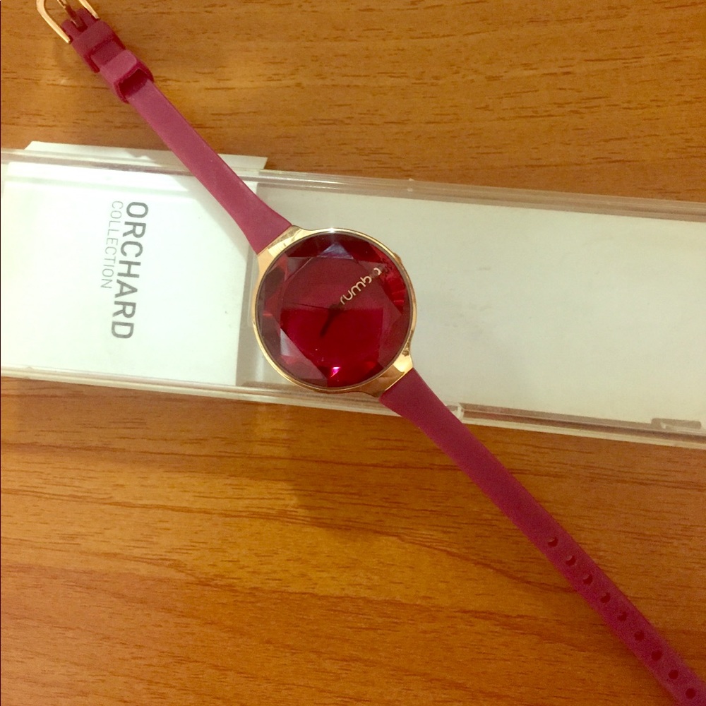Rumba time watch in merlot 🌹