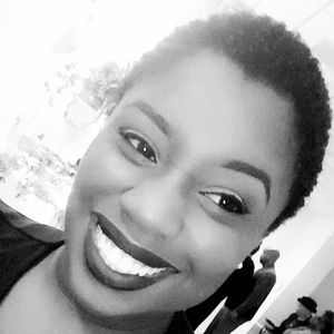 Meet your Posher, Lorae