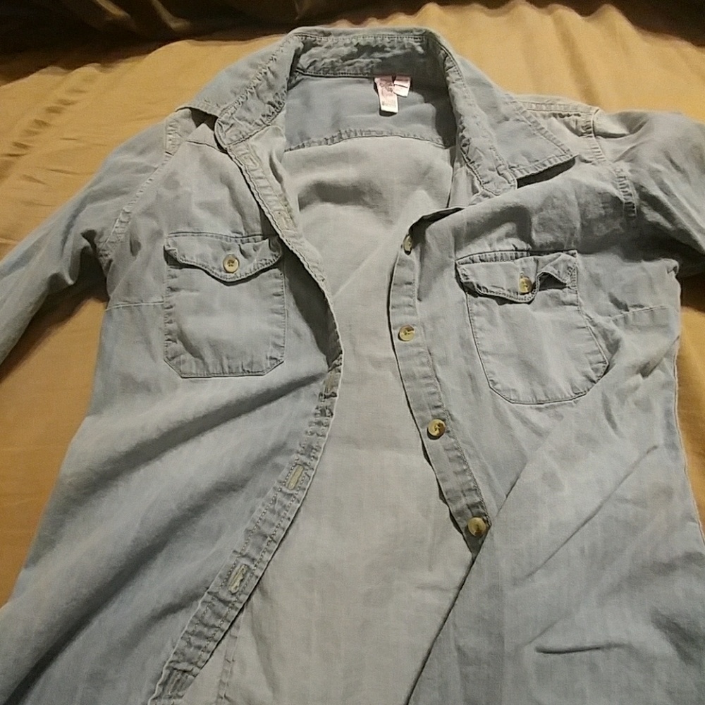 Blue jean shirt
