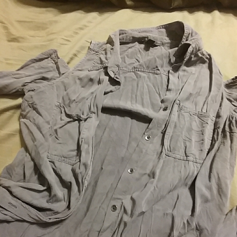 Rock and republic shirt