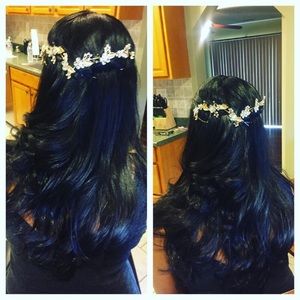 ASOS Bridal Gold Leaf Hair Ornament