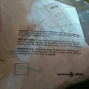 Lululemon White? in Depth Jacket