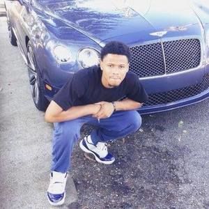 Meet your Posher, Christopher