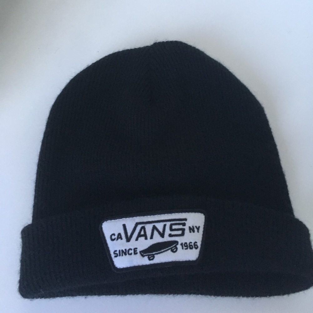 Black vans hat