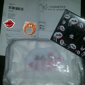 KYLIE makeup bag SOLD OUT LIMITED EDITION!