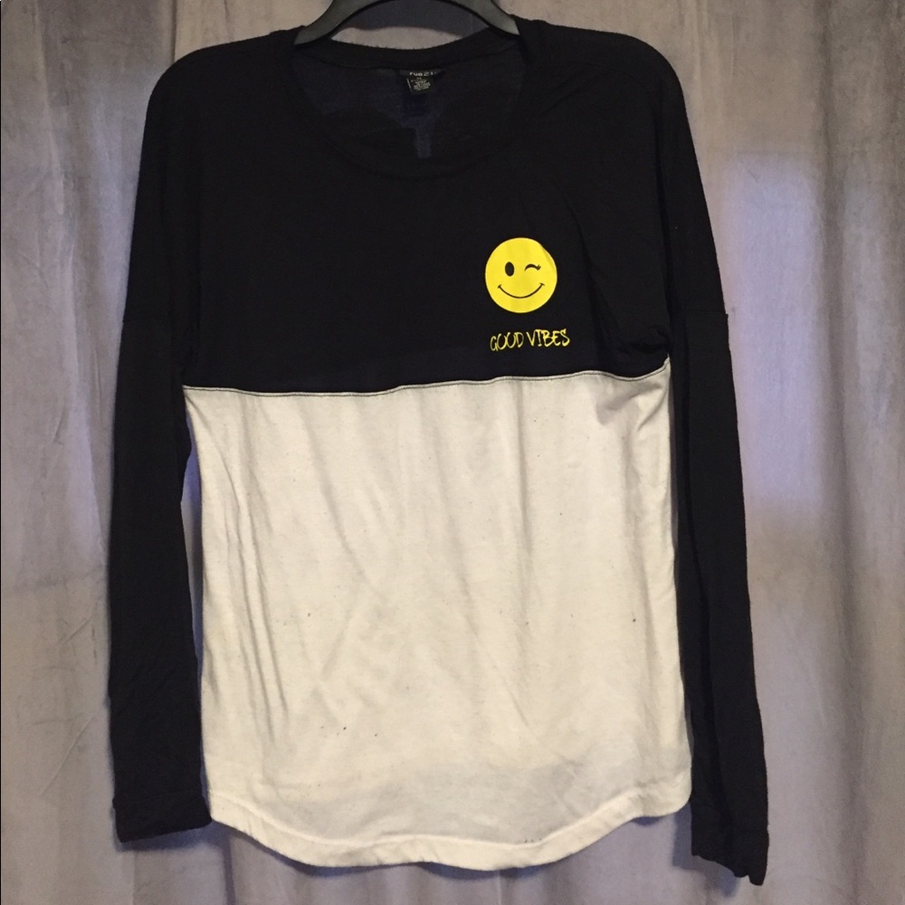 Good Vibes Long-sleeve Tee