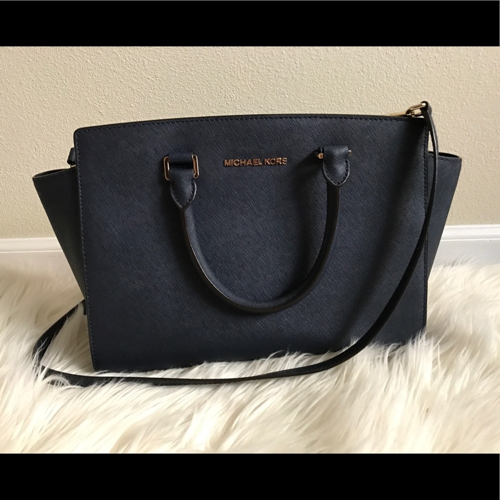 Michael Kors Selma Medium Satchel in Navy