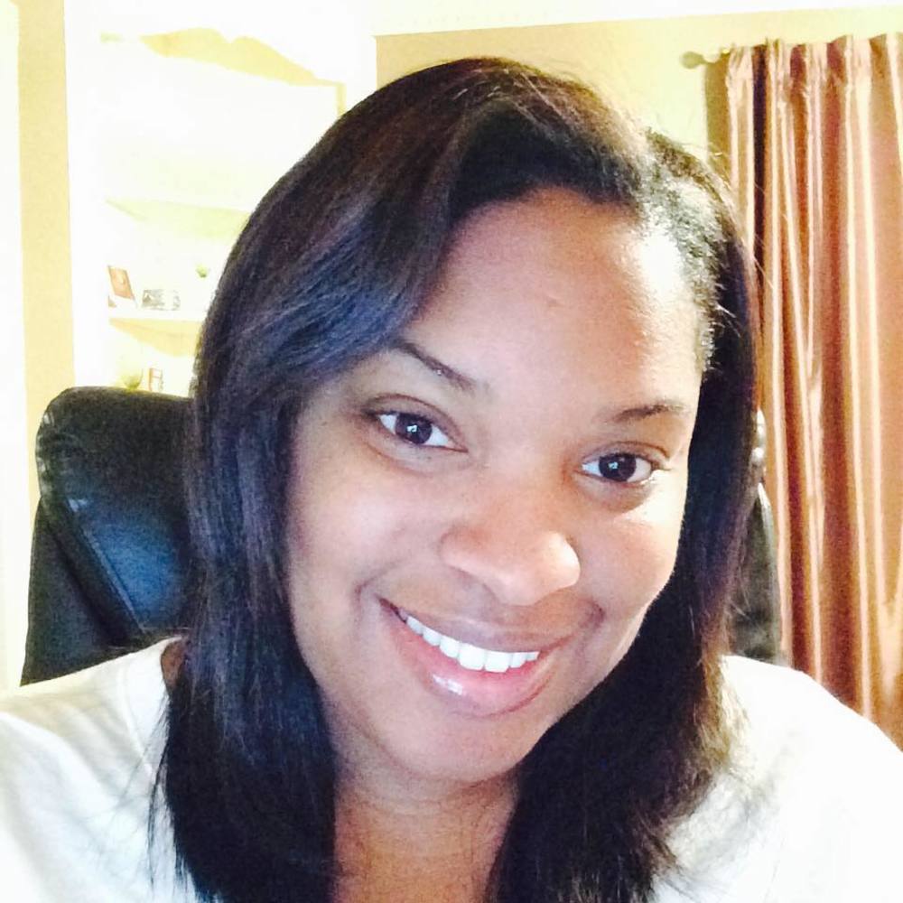 Meet your Posher, Jennifer-jere'