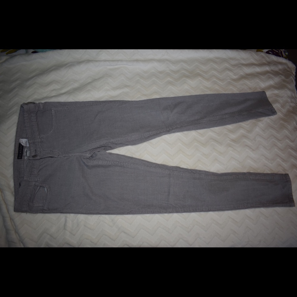 Billabong gray skinny corduroy pants