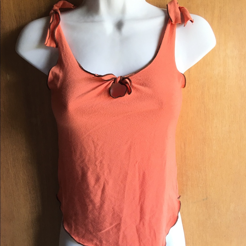 Size Small sewn raw edge summer shirt. Brand Split