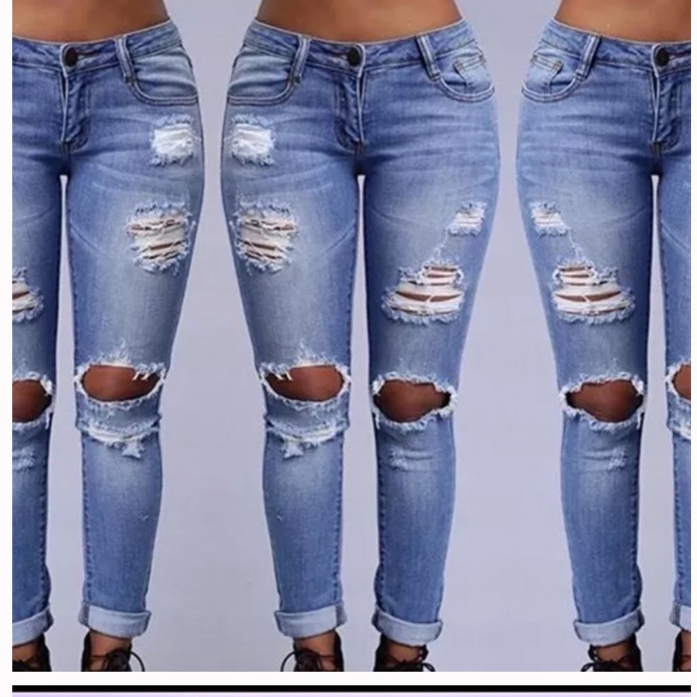 LAST ONE SZ 4 Sexy Distressed Skinny Jeans - Picture 2 of 3