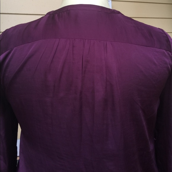 A Pea in the Pod rich mauve blouse - Picture 3 of 4