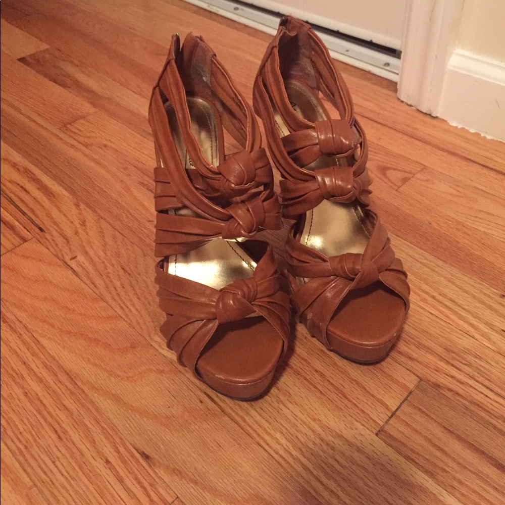 Platform cognac brown high heel sandals