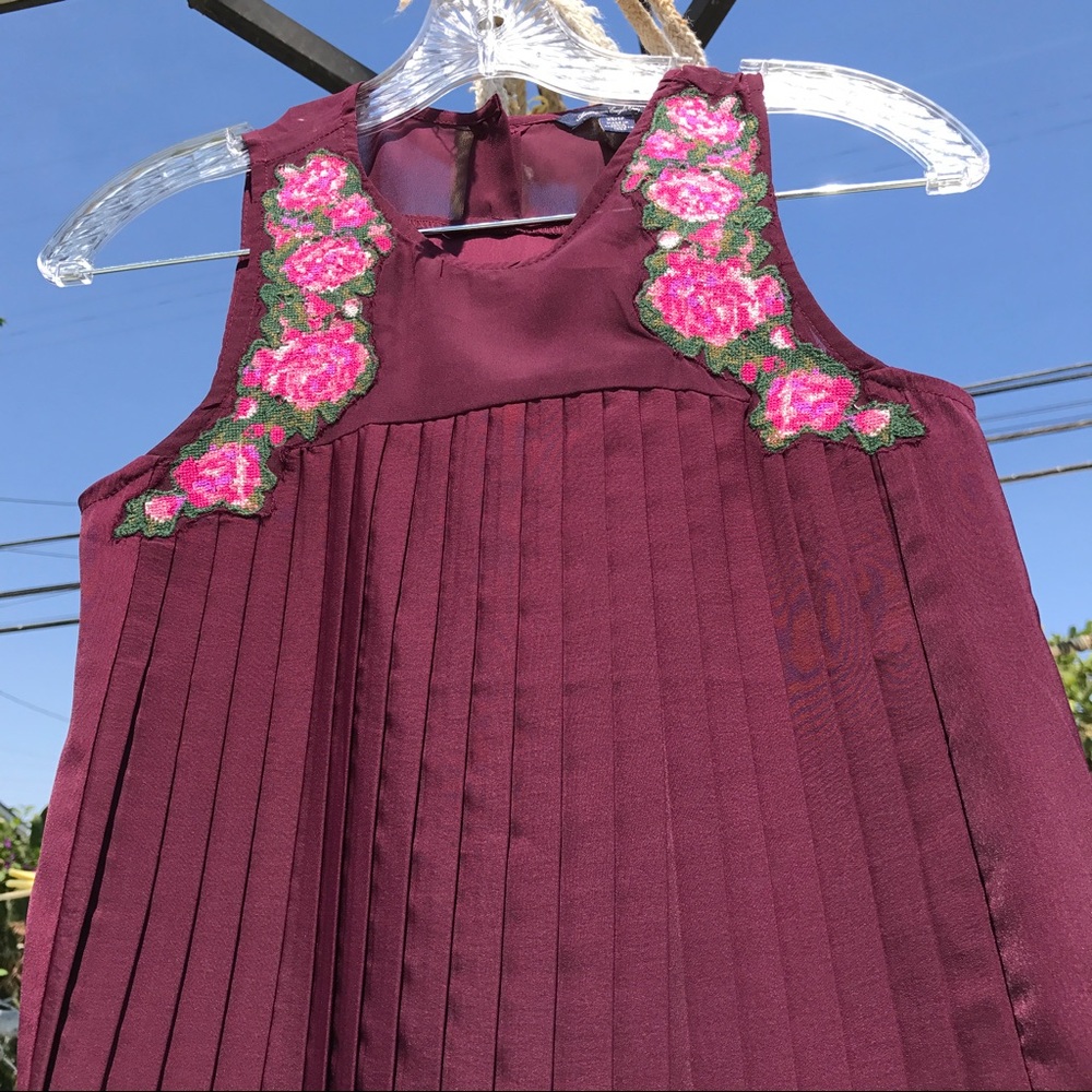 American eagle rose top